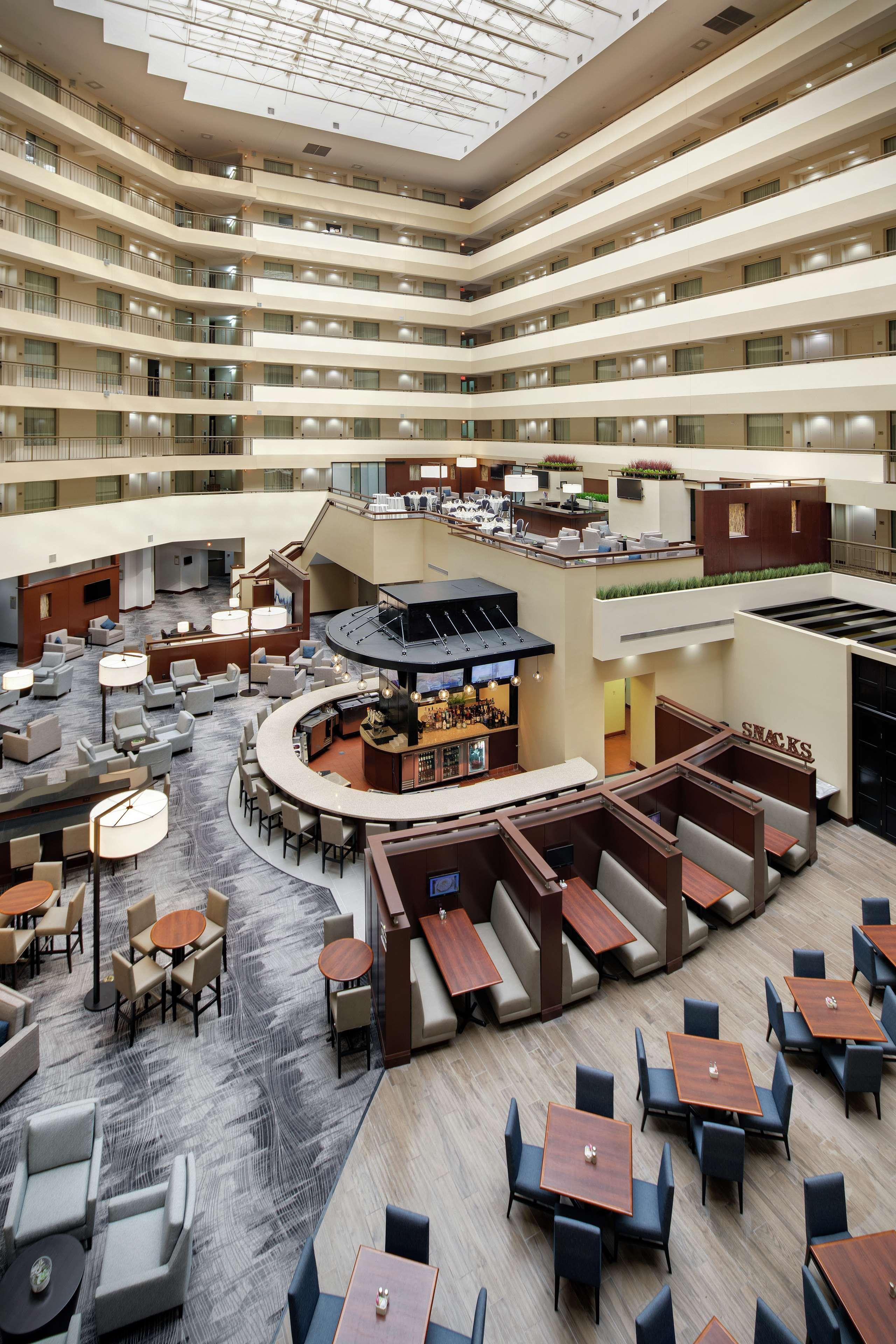 Embassy Suites By Hilton Detroit Troy Auburn Hills Dış mekan fotoğraf