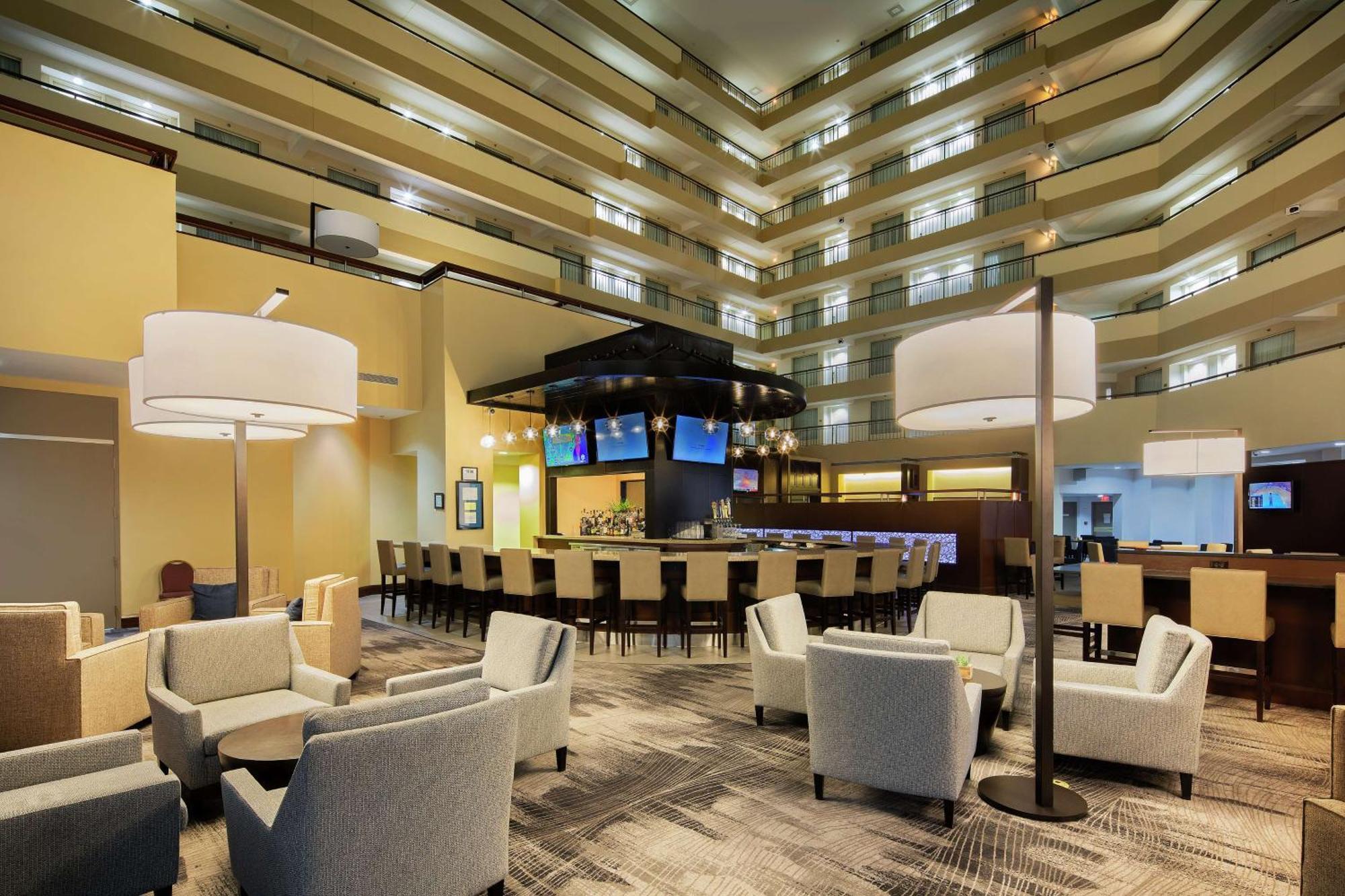 Embassy Suites By Hilton Detroit Troy Auburn Hills Dış mekan fotoğraf