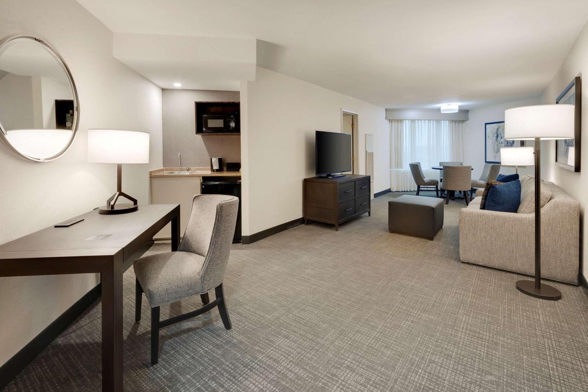 Embassy Suites By Hilton Detroit Troy Auburn Hills Dış mekan fotoğraf