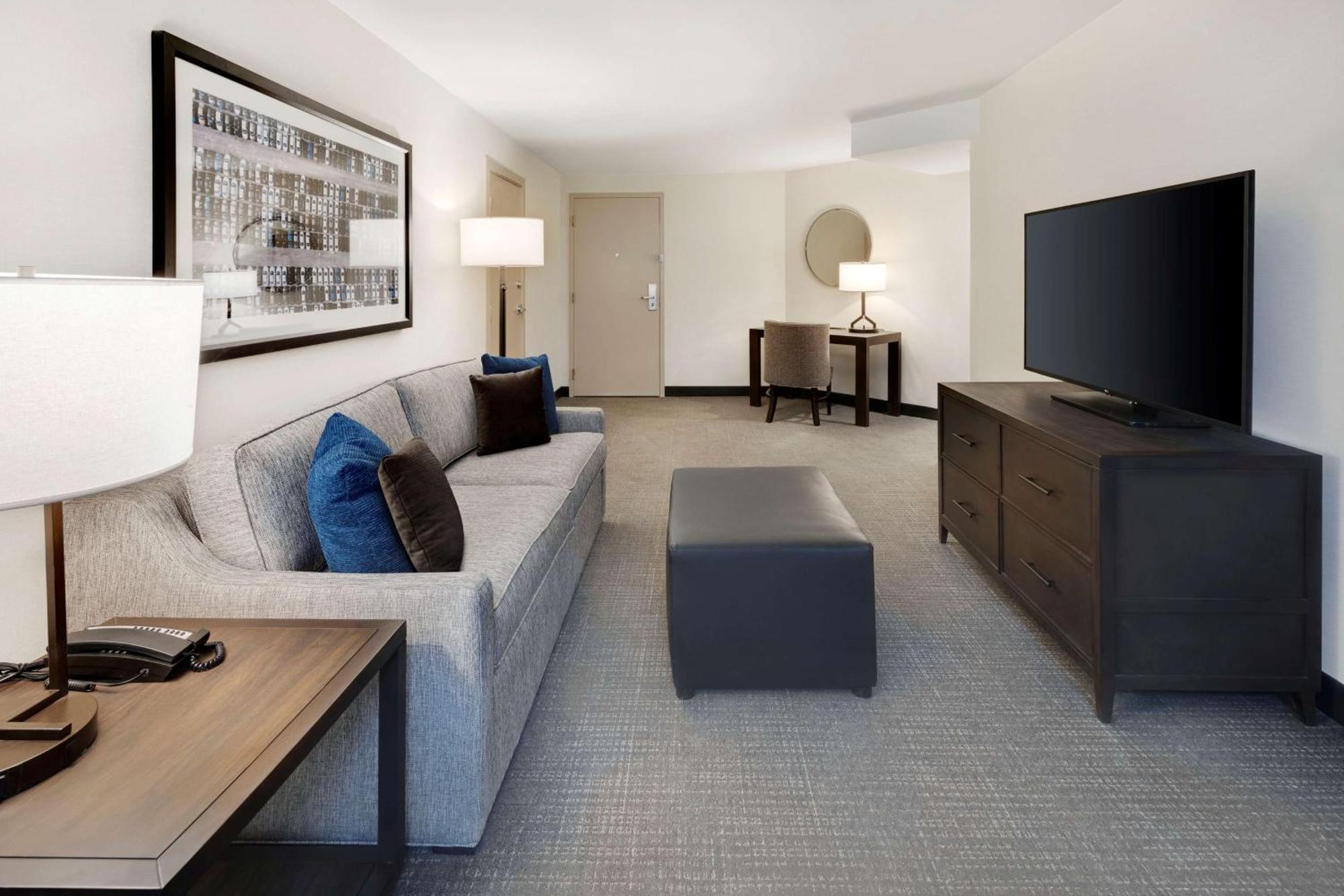 Embassy Suites By Hilton Detroit Troy Auburn Hills Dış mekan fotoğraf